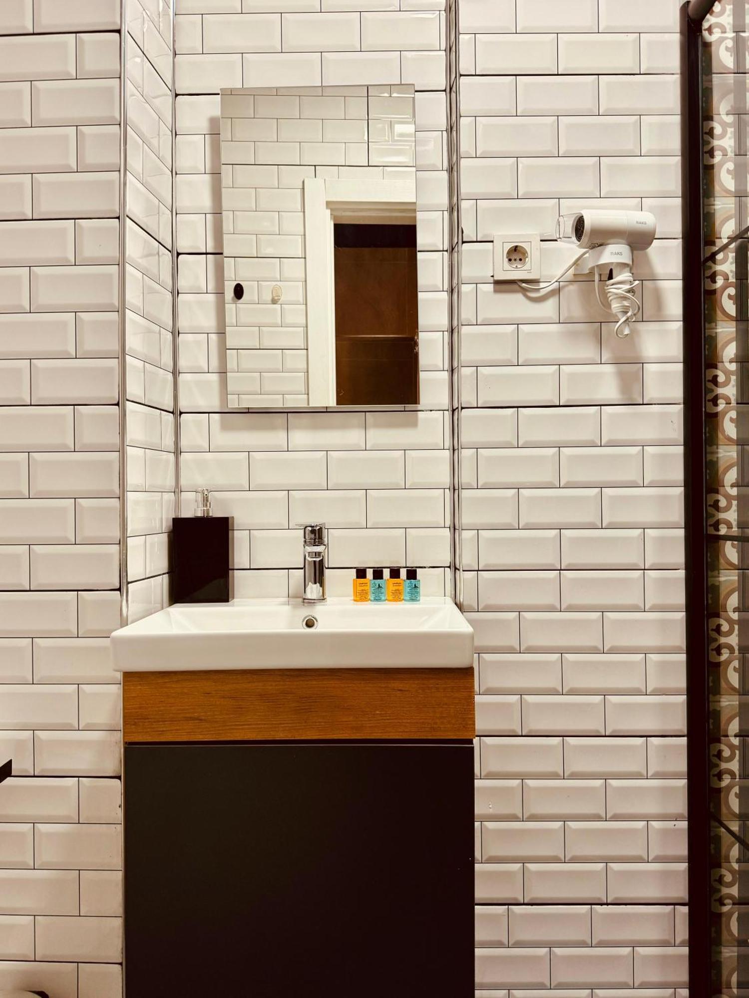 The Beybun Hotel Istiklal Street Taksim Istanbul Bagian luar foto